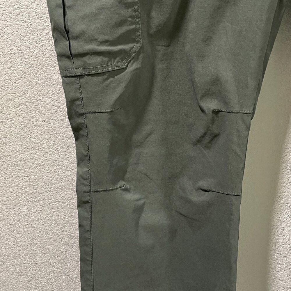 MOUNTAIN WAREHOUSE "Conniston" Stretch Cargo Outdoor Trousers Olive Women 14 - Picture 6 of 10